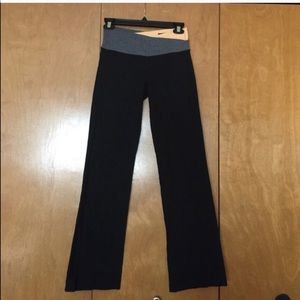 LULULEMON ASTRO PANTS